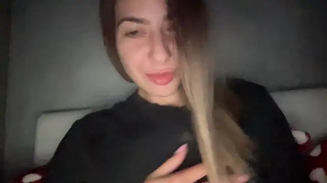 sarrah rossy online show from 11-12-25, 11:14