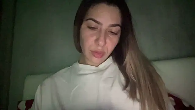 sarrah rossy online show from 11-19-25, 09:04