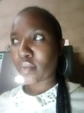 Snapshot of Coco_Nile chatting on 06-25-26, 01:48 Coco Nile online show from 06-25-26, 01:48