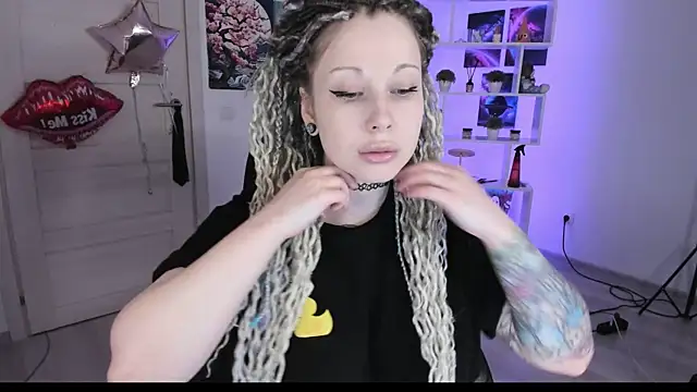 HoneySallyMoore online show from 09-28-25, 03:28