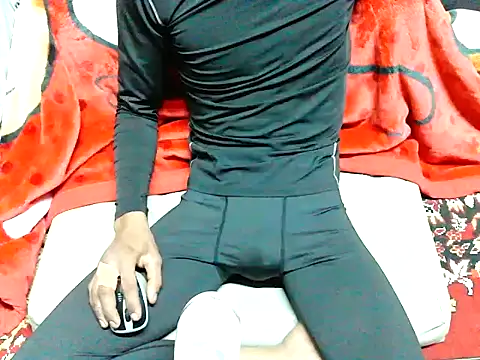 Snapshot of man99-9 chatting on 01-06-26, 06:11 man99-9 online show from 01-06-26, 06:11