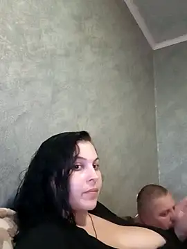 Greta Tamar online show from 10-30-25, 06:52