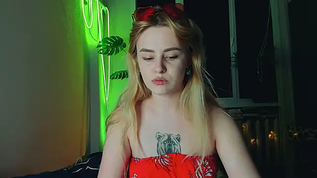 Alexa Pirs online show from 03-03-25, 05:29