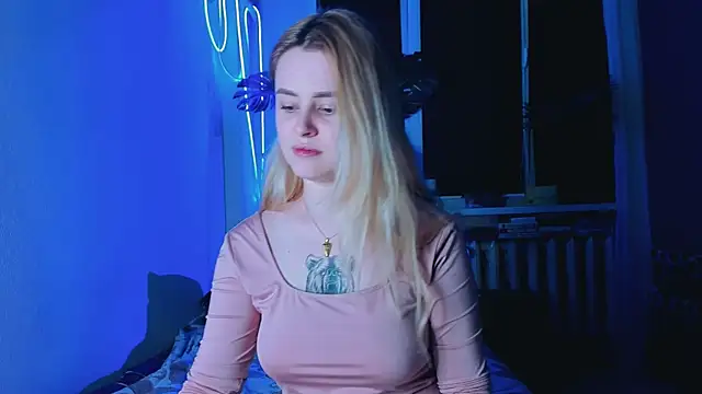 Alexa Pirs online show from 03-11-25, 08:31