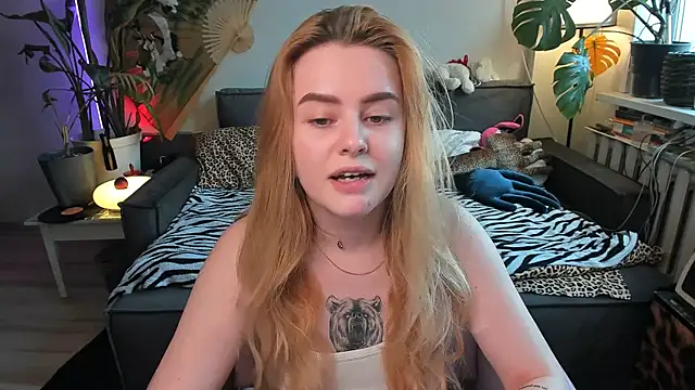 Alexa Pirs online show from 04-13-26, 12:21