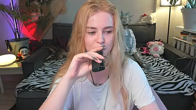 Alexa Pirs online show from 07-07-26, 02:43