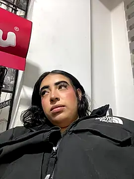 Scarlett-LS online show from 10-31-25, 02:01