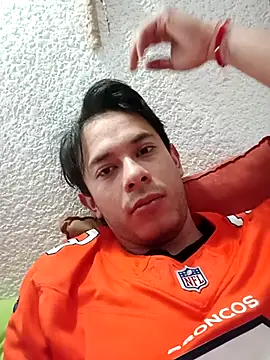 Snapshot of wAlewaxa chatting on 02-17-25, 06:42 wAlewaxa online show from 02-17-25, 06:42