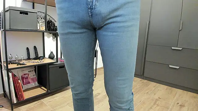 molicaremolicare online show from 03-04-26, 09:43