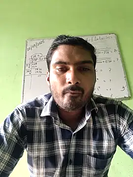 Snapshot of ccuteboyyyy chatting on 09-20-25, 04:24 ccuteboyyyy online show from 09-20-25, 04:24