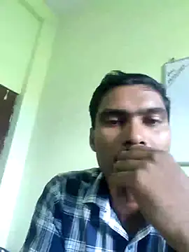 Snapshot of ccuteboyyyy chatting on 09-24-25, 05:44 ccuteboyyyy online show from 09-24-25, 05:44