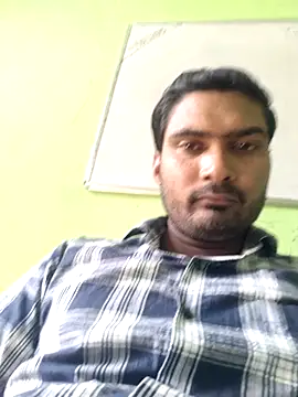 Snapshot of ccuteboyyyy chatting on 10-17-25, 05:10 ccuteboyyyy online show from 10-17-25, 05:10