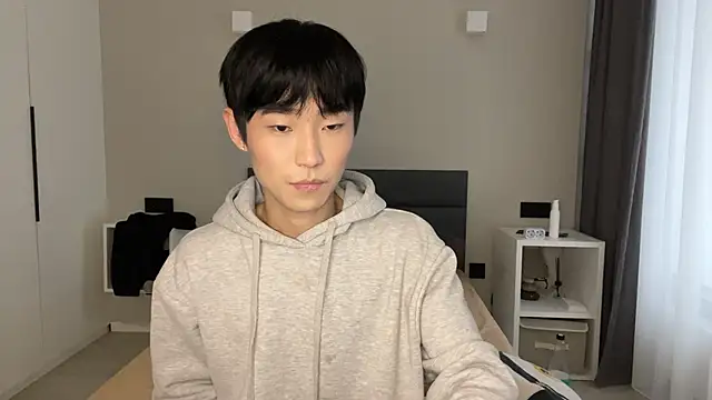 Brian Stars online show from 02-20-25, 01:30