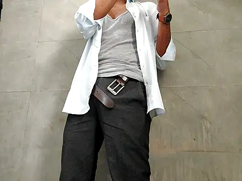 Snapshot of Lustyluckyy chatting on 10-11-25, 07:07 Lustyluckyy online show from 10-11-25, 07:07