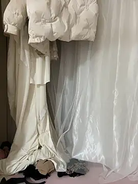 Snapshot of jinj-a chatting on 03-16-25, 11:16 jinj-a online show from 03-16-25, 11:16