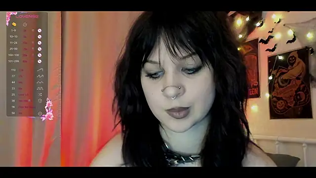 marynixoxo online show from 10-30-25, 07:03