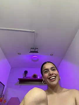 Snapshot of Lana_Pearce chatting on 02-27-25, 03:26 Lana Pearce online show from 02-27-25, 03:26