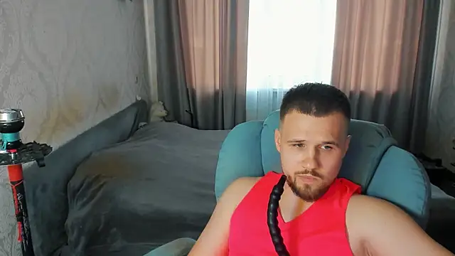 Snapshot of Vladik_b chatting on 06-22-26, 05:43 Vladik b online show from 06-22-26, 05:43
