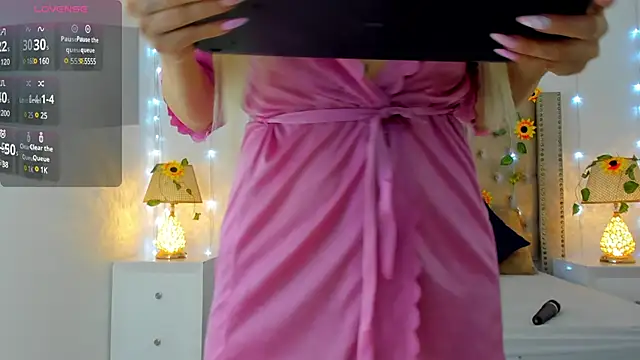 CandieGilson   online show from 03-03-25, 12:37