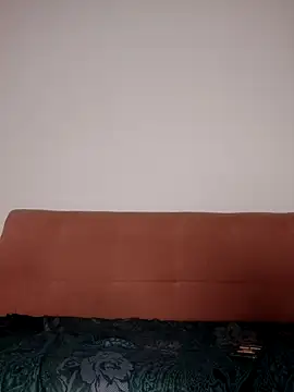 Snapshot of Jehan_Soto chatting on 11-05-25, 11:16 Jehan Soto online show from 11-05-25, 11:16