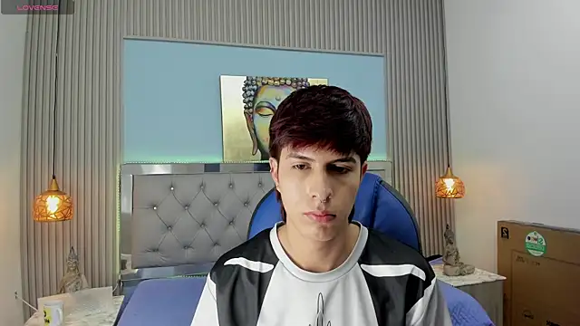 Estiv18  online show from 12-14-25, 10:20