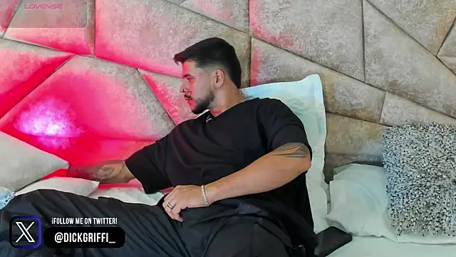 DickGriffith  online show from 03-17-25, 01:39