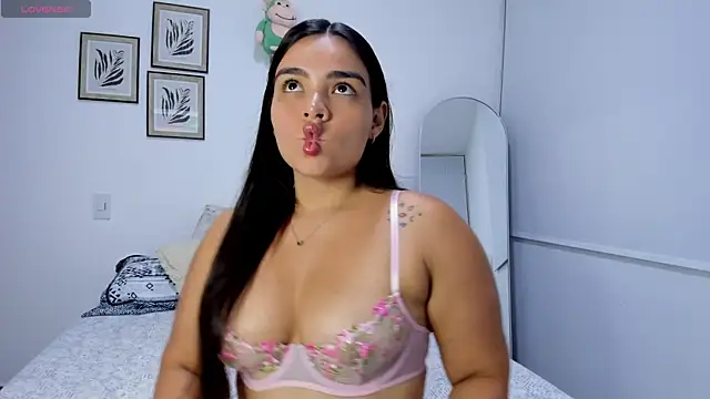 sarita bigbooty  online show from 06-17-26, 12:13