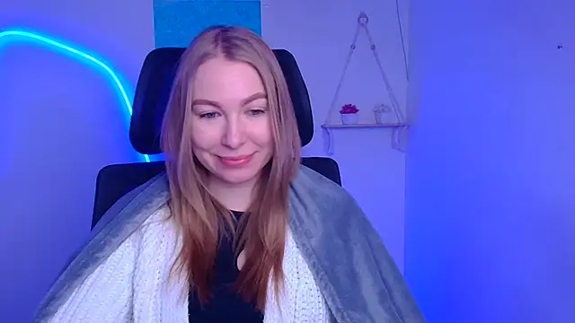 Snapshot of Dana_flowers chatting on 01-16-26, 06:50 Dana flowers online show from 01-16-26, 06:50