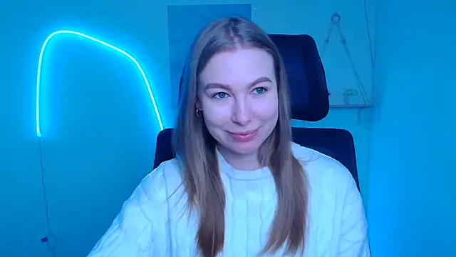 Snapshot of Dana_flowers chatting on 01-19-26, 06:28 Dana flowers online show from 01-19-26, 06:28