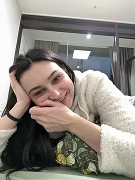 lunalovelee online show from 02-05-26, 09:14