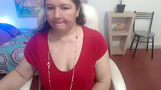 Snapshot of leonela_69 chatting on 03-11-25, 08:30 leonela 69 online show from 03-11-25, 08:30