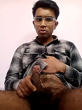 Snapshot of Hsahu56 chatting on 02-12-25, 06:29 Hsahu56 online show from 02-12-25, 06:29