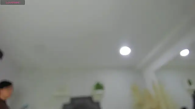 EmiliaRose  online show from 04-02-26, 09:01