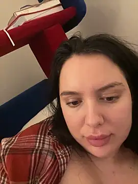 Snapshot of Cissy_Corrie chatting on 02-17-25, 02:20 Cissy Corrie online show from 02-17-25, 02:20