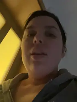 Snapshot of Cissy_Corrie chatting on 02-23-25, 06:49 Cissy Corrie online show from 02-23-25, 06:49