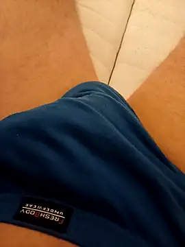 flo000031 online show from 03-15-25, 08:43