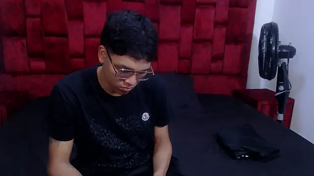 David Gil19 online show from 01-11-26, 05:34