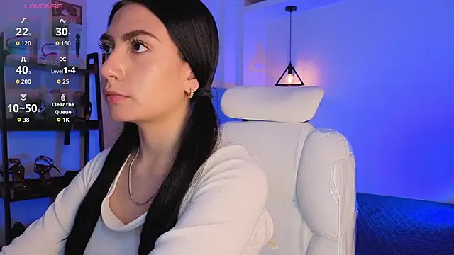 Miller Vanessa  online show from 03-06-26, 08:38