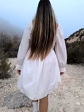 Mona Plus online show from 09-17-25, 06:04