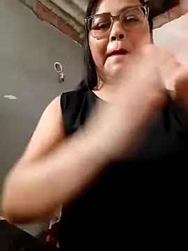 promiscuous-indecent-momm online show from 02-08-26, 02:20