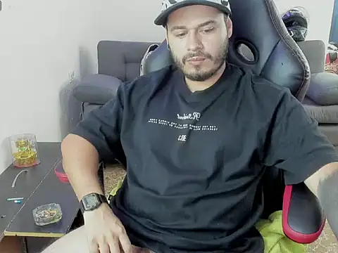 ragnar lothbrok777 online show from 04-02-26, 07:44