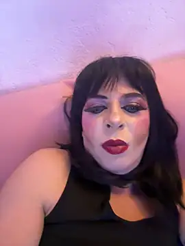 MissNadiaX06 online show from 03-08-25, 02:01