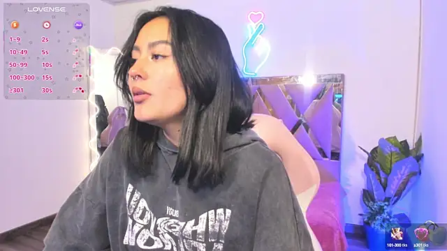 LUDO KITTY TAY online show from 02-19-25, 02:23