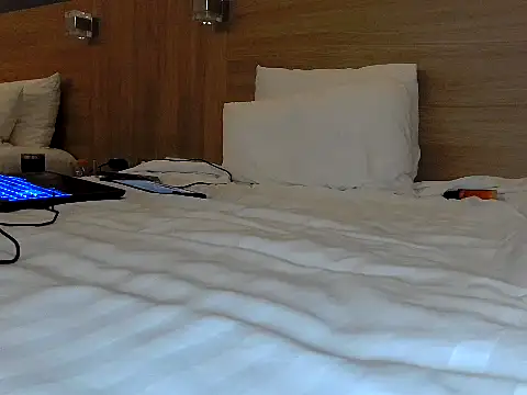 Iscariot19 online show from 10-23-25, 09:57