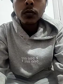 Snapshot of boyyouwant33 chatting on 02-16-25, 12:30 boyyouwant33 online show from 02-16-25, 12:30