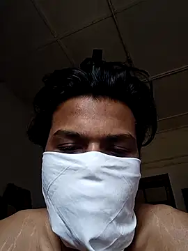 Snapshot of boyyouwant33 chatting on 02-17-25, 10:51 boyyouwant33 online show from 02-17-25, 10:51