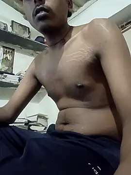 Snapshot of boyyouwant33 chatting on 03-15-25, 06:54 boyyouwant33 online show from 03-15-25, 06:54