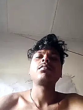 Snapshot of boyyouwant33 chatting on 03-21-25, 03:22 boyyouwant33 online show from 03-21-25, 03:22