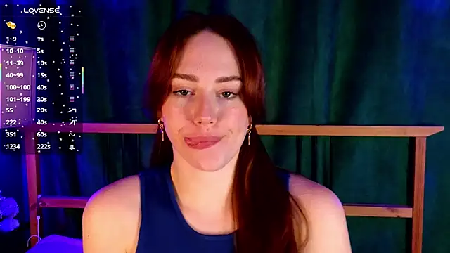 Snapshot of StacyWatts chatting on 10-17-25, 08:11 StacyWatts online show from 10-17-25, 08:11