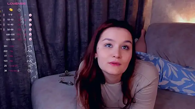 Snapshot of VeronaBlink chatting on 03-10-25, 06:12 VeronaBlink online show from 03-10-25, 06:12